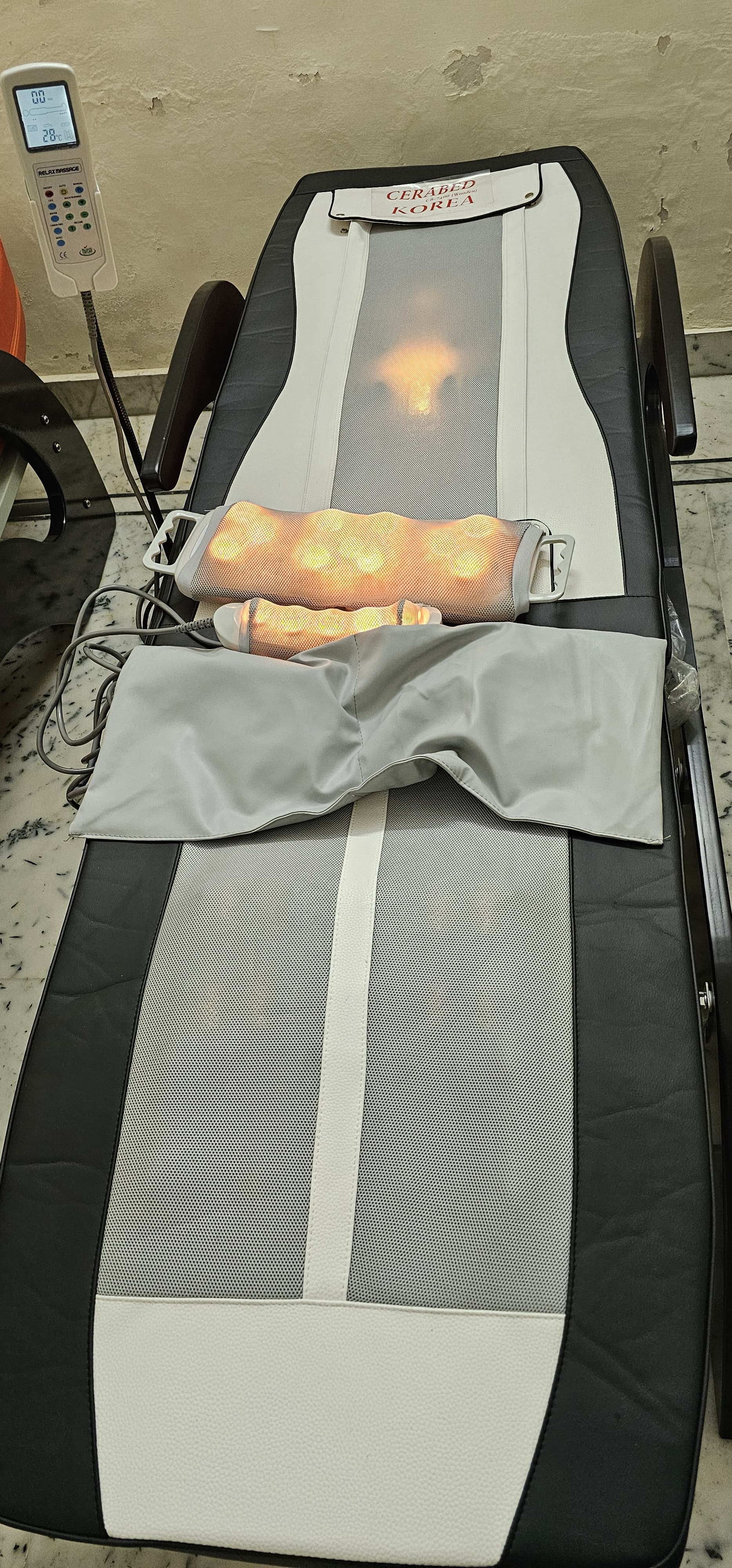CB-7400 (Wooden Thermal Massage Bed)